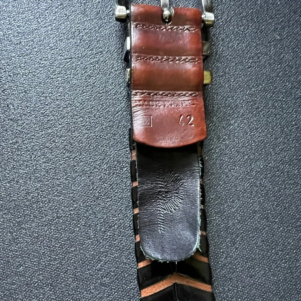 Tommy Bahama Brown Black Woven Leather Belt Chevron Braided Made in USA Size 42